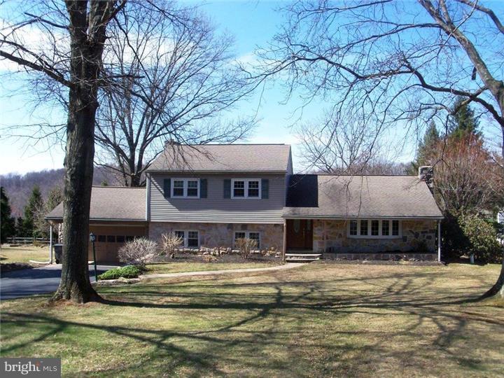1547 Chestnut Hill Road Pottstown, PA 19465 - Photo 23 of 25 Exterior Front