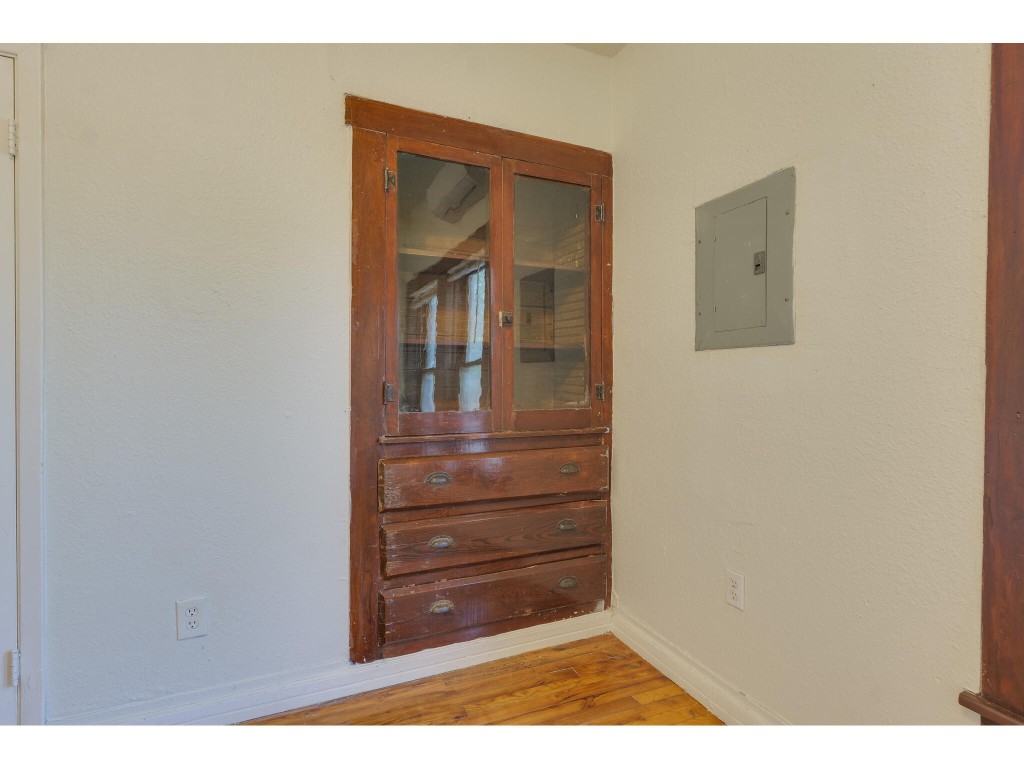 106 South Ave A, Unit A Elgin, TX 78621 - Photo 7 of 12 a view of a bedroom