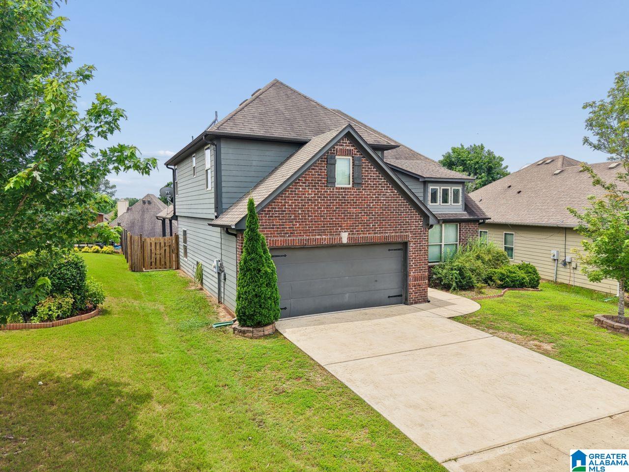 1024 Valhalla Way Calera, AL 35040 - Photo 3 of 53