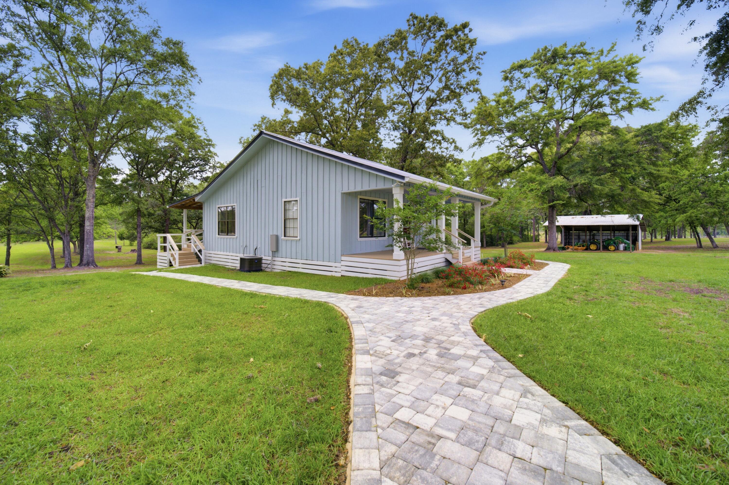 261 Wilkerson Road DeFuniak Springs, FL 32433 - Photo 44 of 76 DSCF0092_4_5