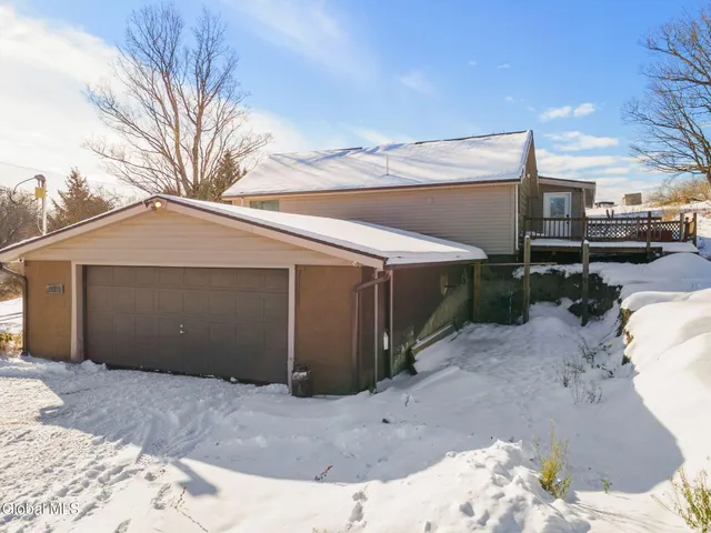 $418,000 | 929 Patria Road, Fulton, NY 12187