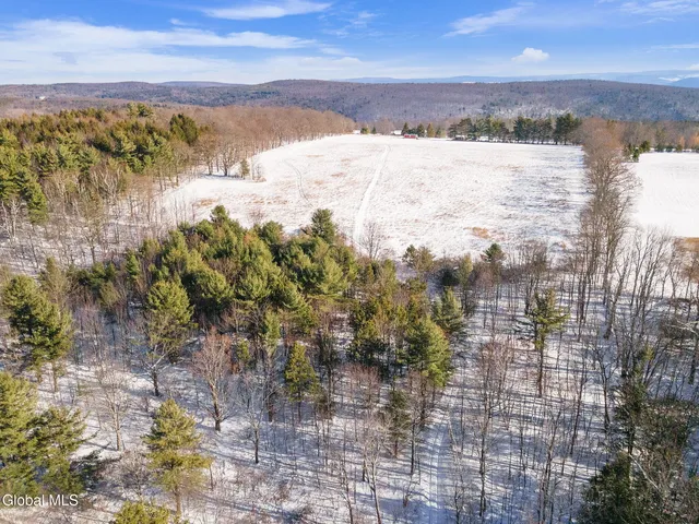 $418,000 | 929 Patria Road, Fulton, NY 12187