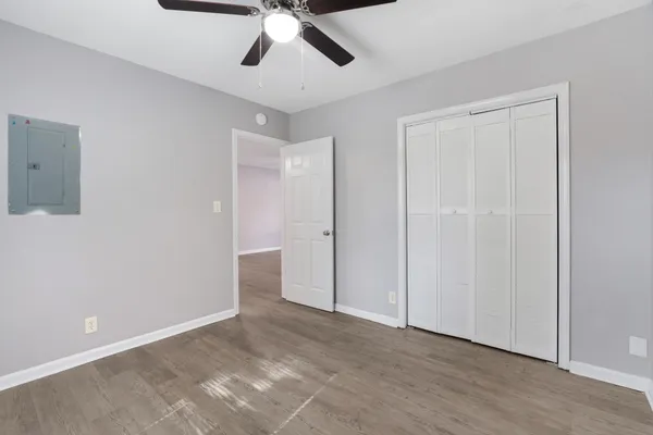 $450,000 | 185 Oak Street, Clarksville, TN 37042