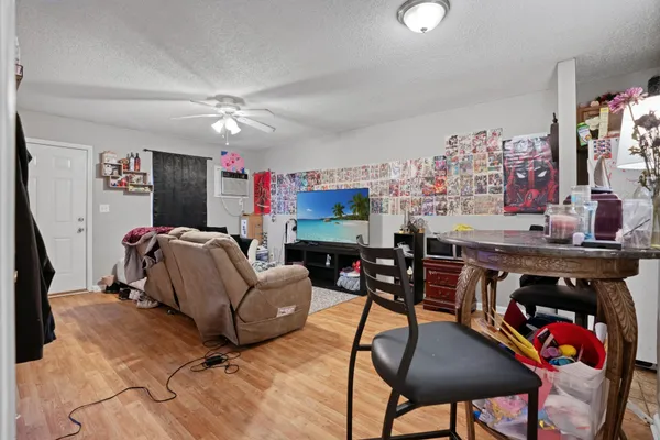 $450,000 | 185 Oak Street, Clarksville, TN 37042