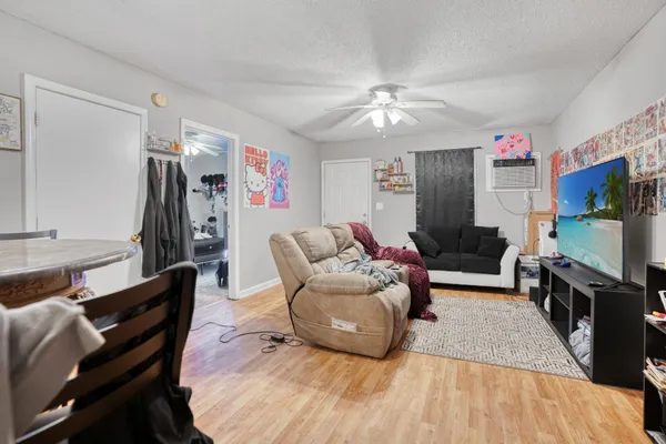 $450,000 | 185 Oak Street, Clarksville, TN 37042