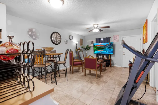 $450,000 | 185 Oak Street, Clarksville, TN 37042