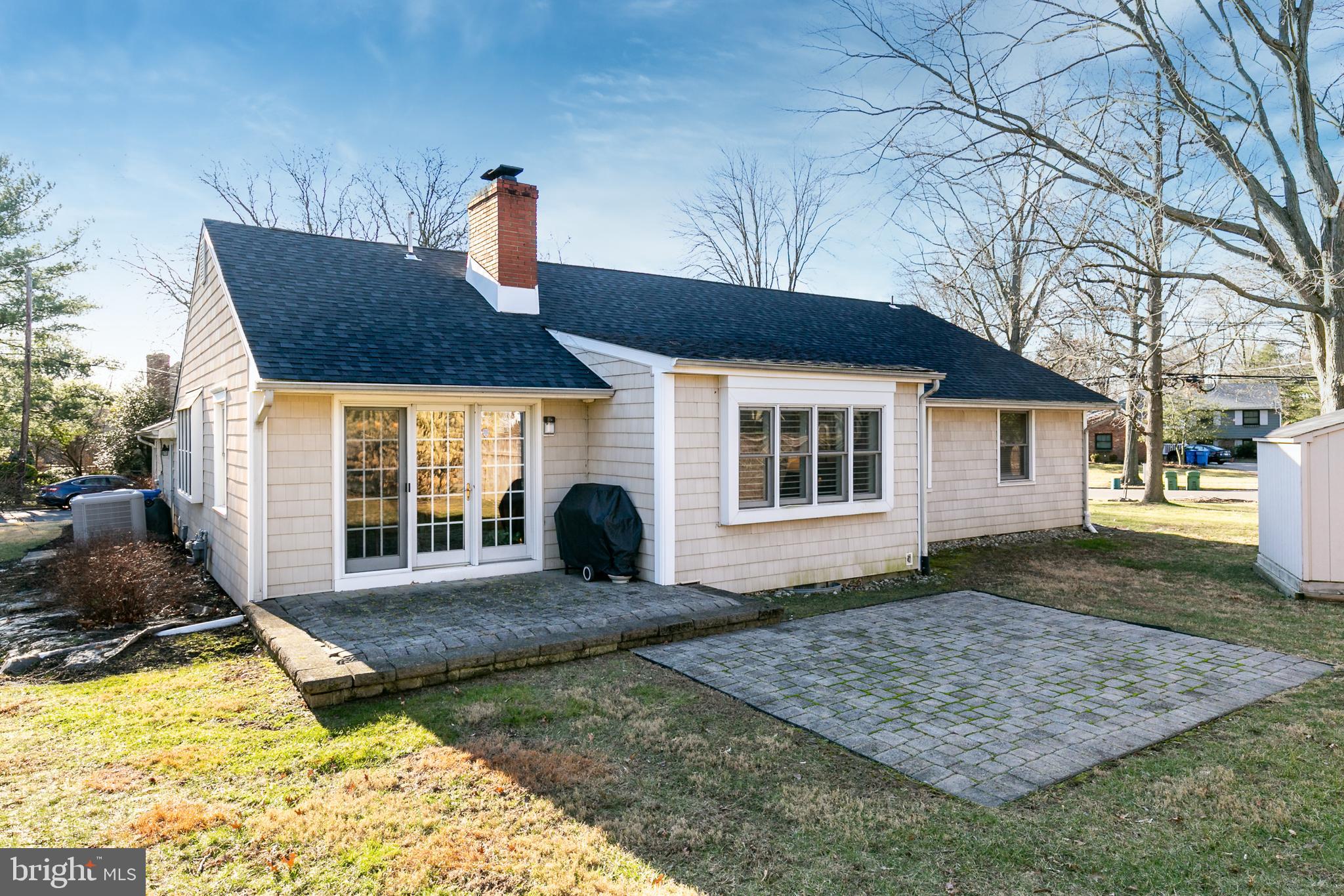 1201 Fulwood Road Cherry Hill, NJ 08034 - Photo 23 of 24 view of the side yard and back paver patio