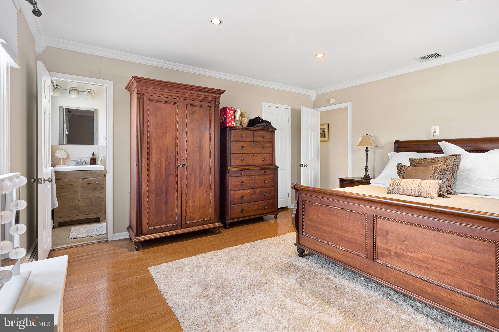 306 South Providence Road Wallingford, PA 19086 - Photo 17 of 34