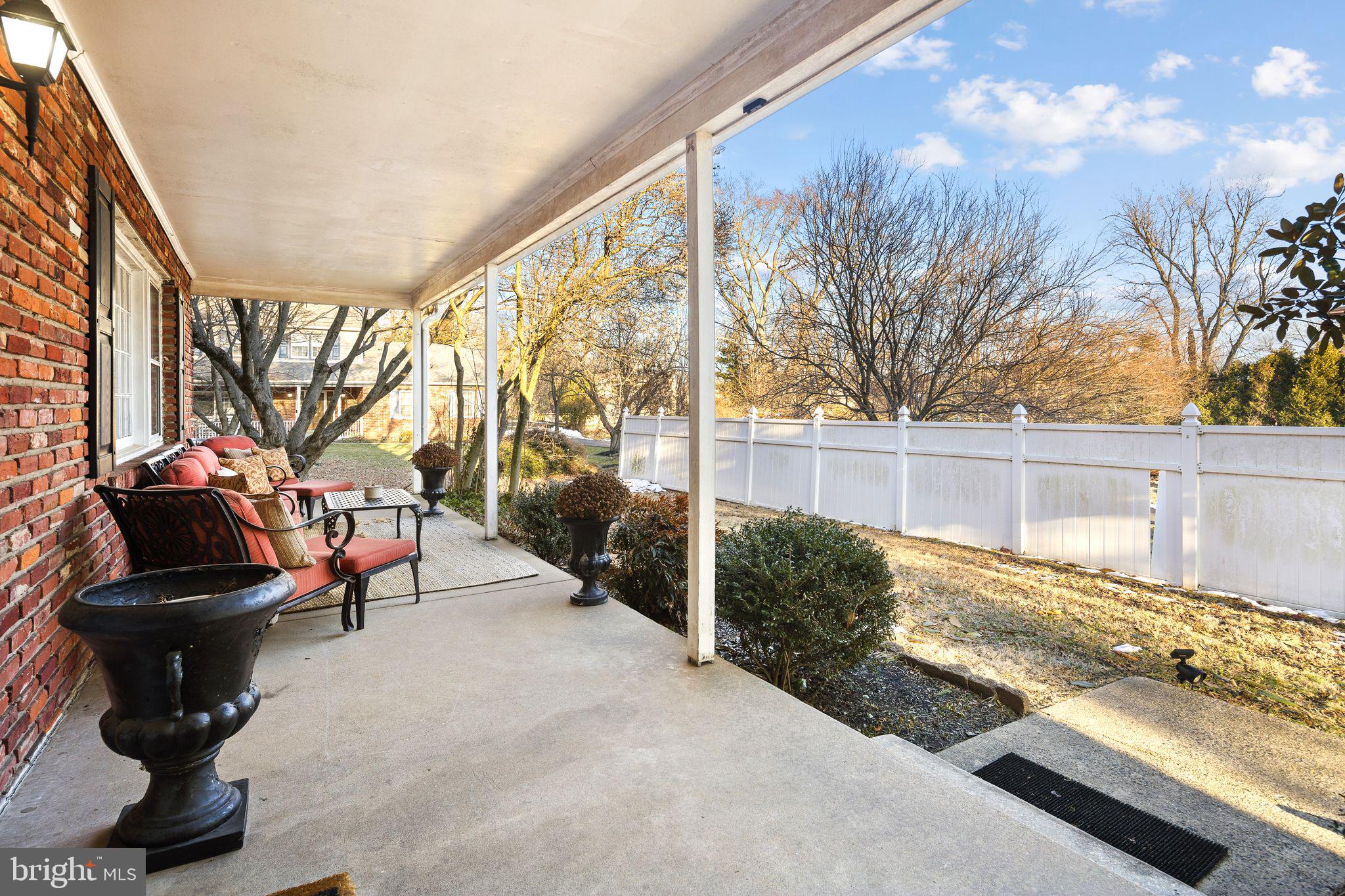 306 South Providence Road Wallingford, PA 19086 - Photo 4 of 34