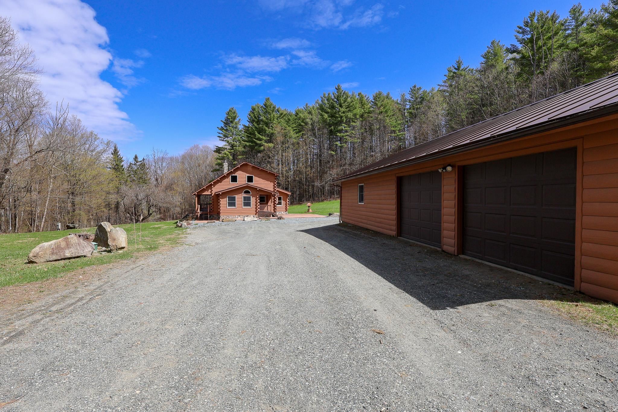 1209 Wildlife Road Hartford, VT 05001 - Photo 4 of 51