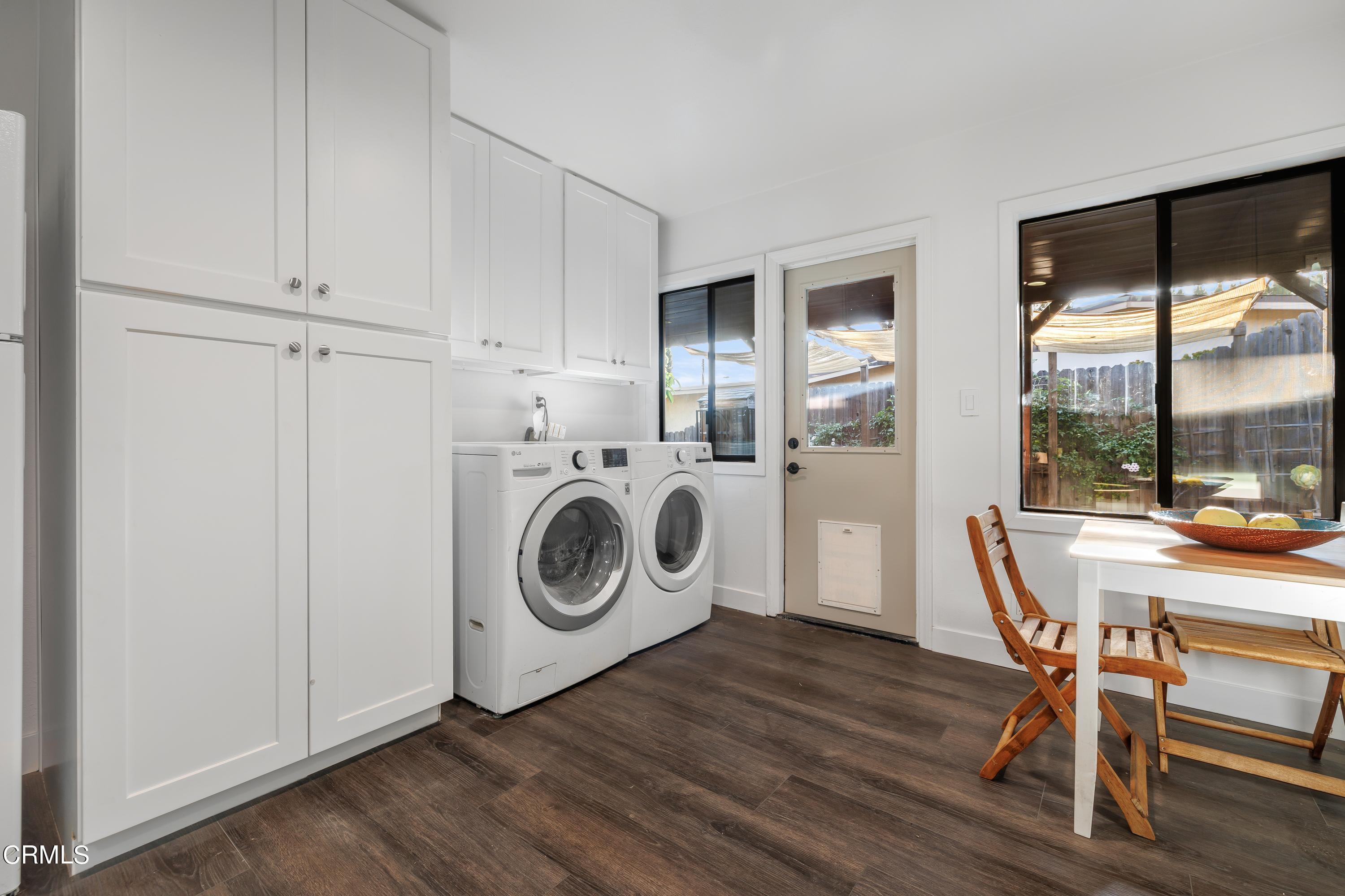 6463 Tokay Road Tujunga, CA 91042 - Photo 11 of 23 a view of a kitchen with stove and wooden floor