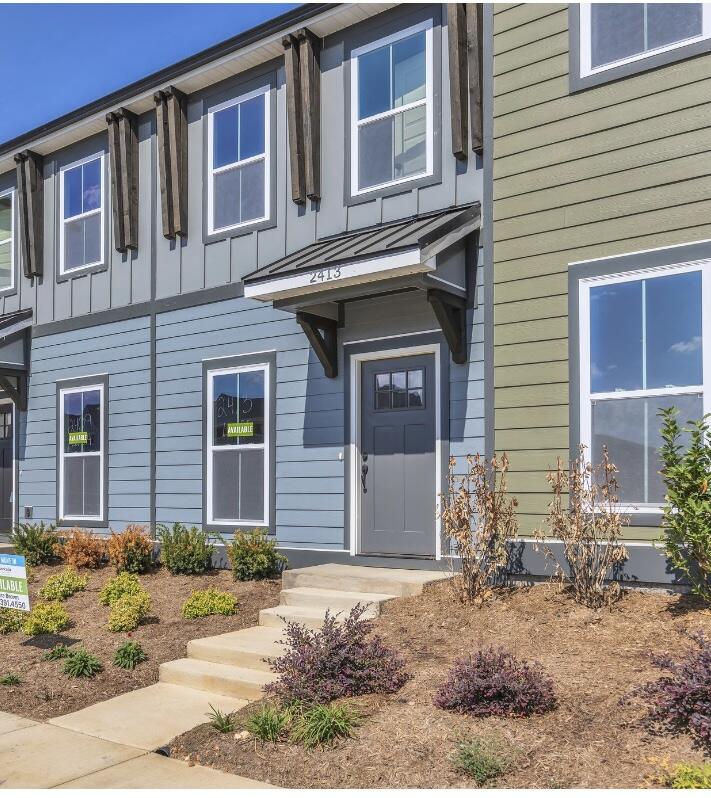 2413 East 17th Street Chattanooga, TN 37404 - Photo 1 of 42 9265F853-38F8-4831-A559-534C44B59AAD