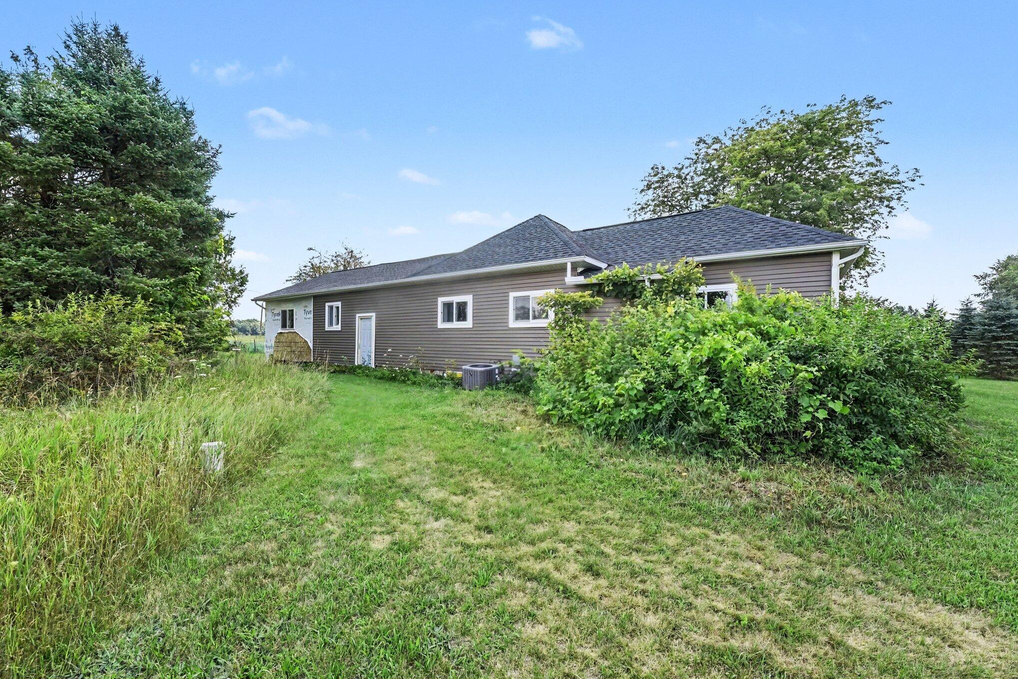 2601 South Derby Road Sidney, MI 48885 - Photo 5 of 26 Exterior