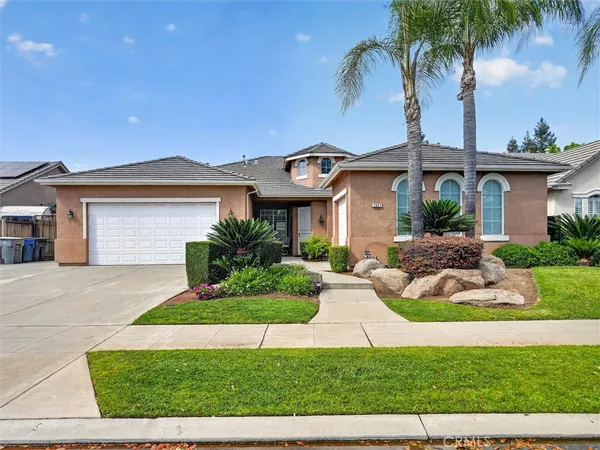 $630,000 | 2927 Browning Avenue, Clovis, CA 93611