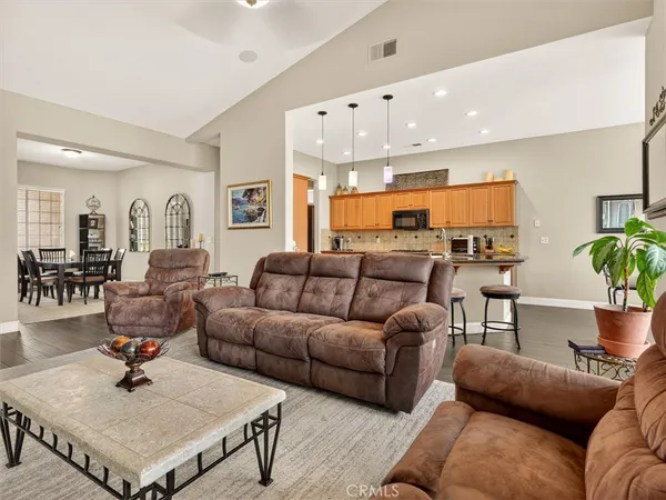 $630,000 | 2927 Browning Avenue, Clovis, CA 93611