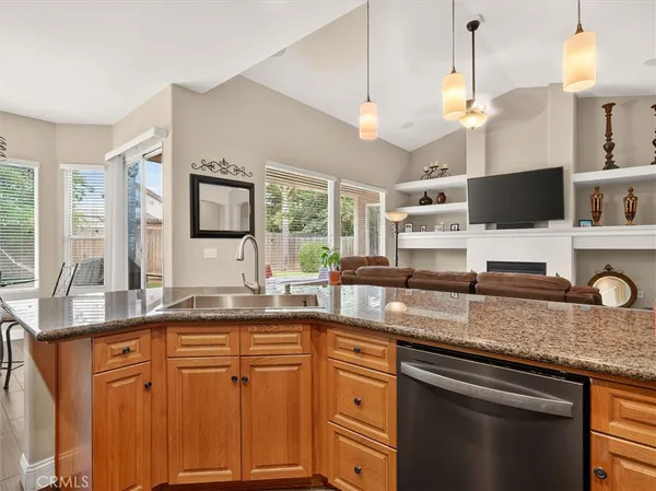 $630,000 | 2927 Browning Avenue, Clovis, CA 93611
