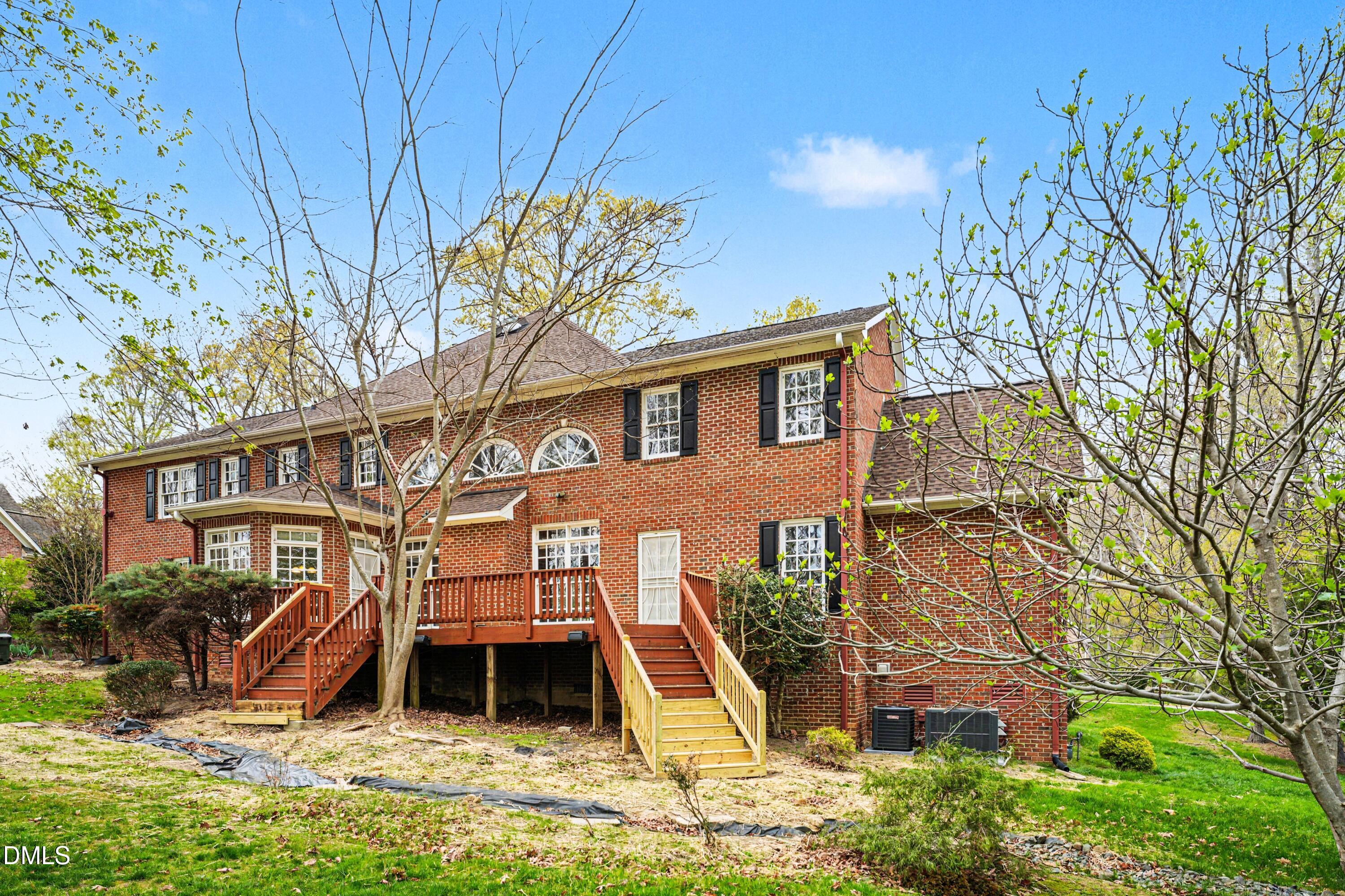 16 Covington Lane Durham, NC 27712 - Photo 6 of 49 006_file_8666