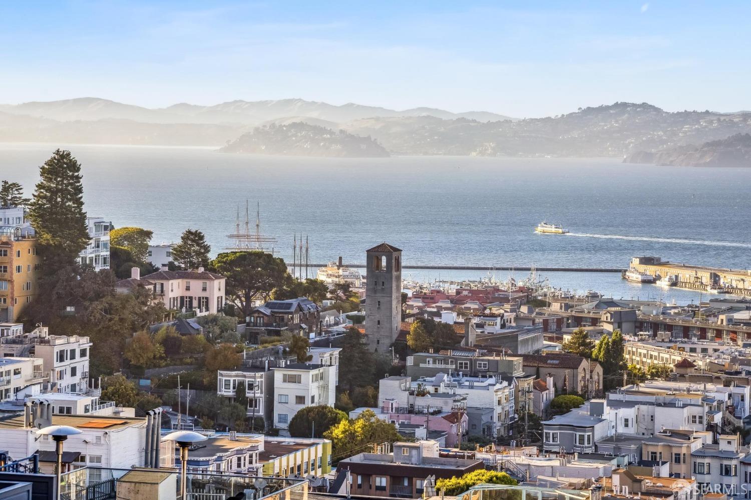900 Green Street, Unit 600 San Francisco, CA 94133 - Photo 20 of 50 a view of a city