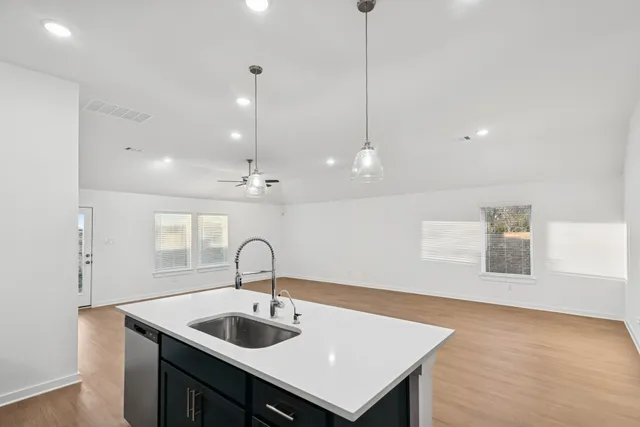 $362,990 | 3625 Moraine Lk Drive, Santa Fe, TX 77510