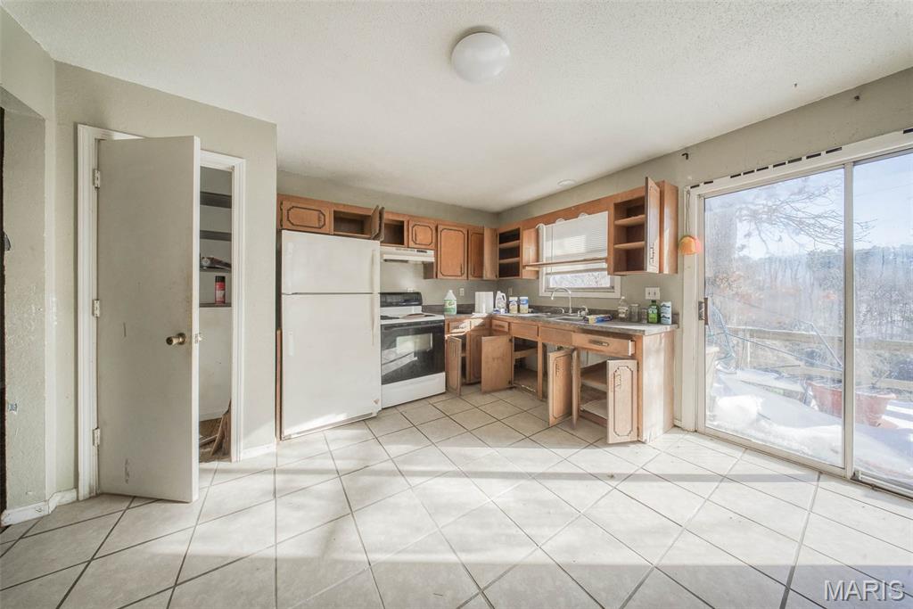 15025 Hackney Drive St. Robert, MO 65584 - Photo 7 of 32