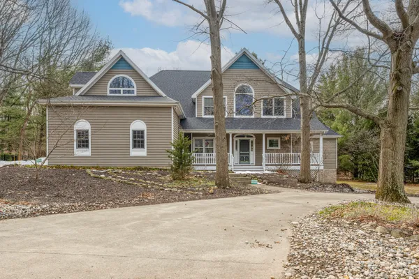 $1,400,000 | 3040 Dunes Valley Path, Stevensville, MI 49127