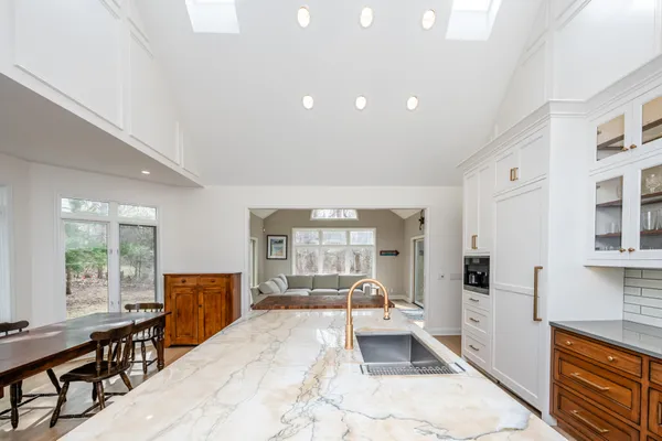 $1,400,000 | 3040 Dunes Valley Path, Stevensville, MI 49127