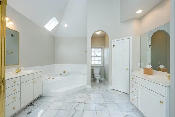$1,400,000 | 3040 Dunes Valley Path, Stevensville, MI 49127
