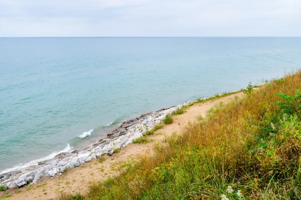 $1,400,000 | 3040 Dunes Valley Path, Stevensville, MI 49127