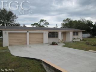 11 Kentucky Road Lehigh Acres, FL 33936 - Photo 1 of 5 Gallery Image 1