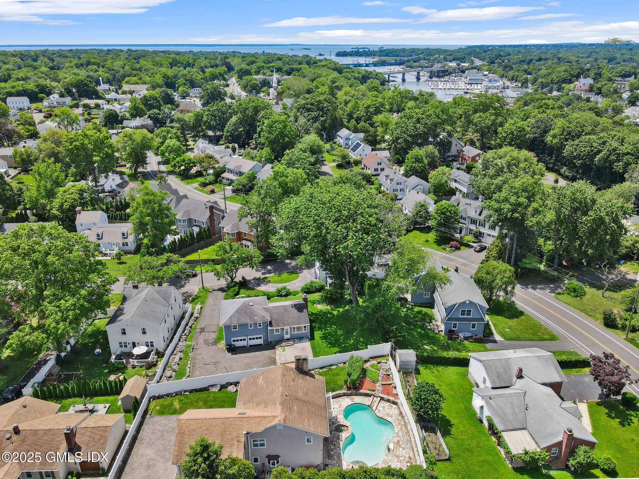 16 Elizabeth Lane Riverside, CT 06878 - Photo 35 of 38 an aerial view of a city with lots of residential buildings