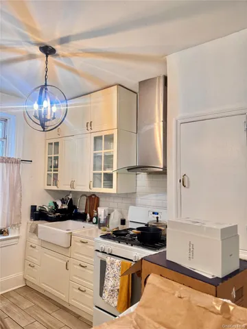 $3,900,000 | 98-15 34th Avenue | North Corona