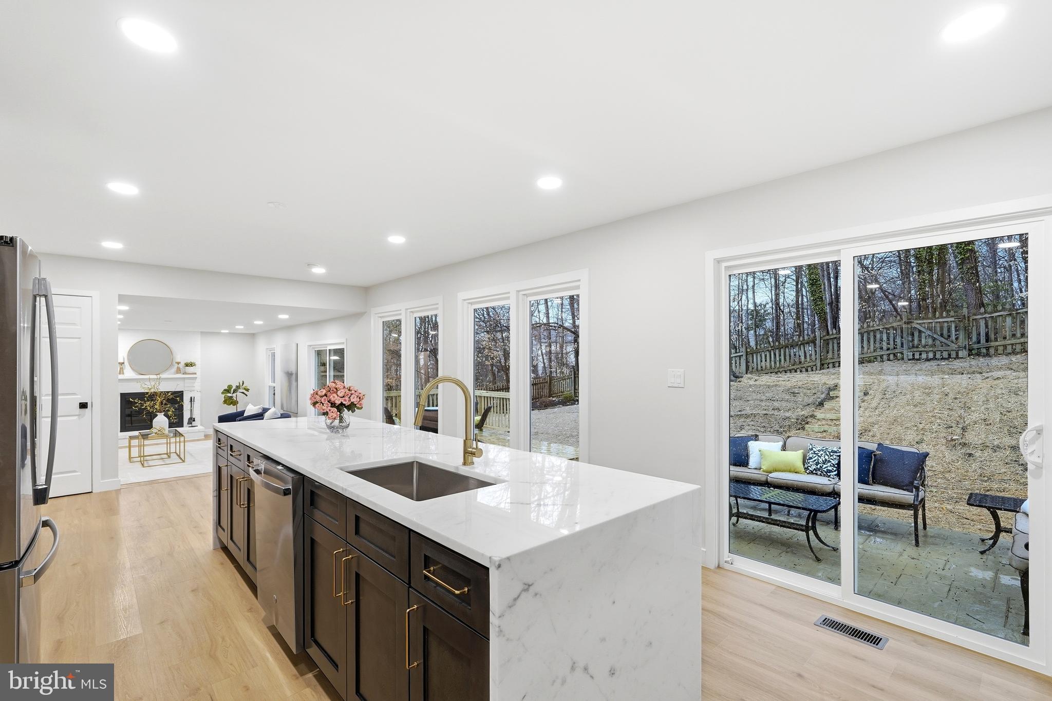 7204 Joshua Tree Lane Springfield, VA 22152 - Photo 27 of 66 Gallery Image 27