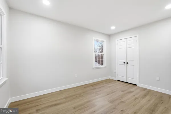 $975,000 | 7204 Joshua Tree Lane, Springfield, VA 22152