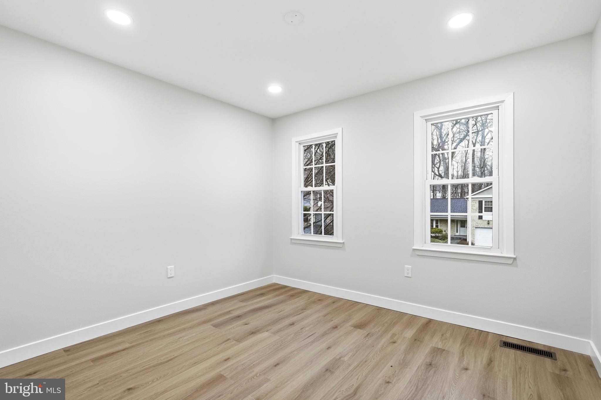 7204 Joshua Tree Lane Springfield, VA 22152 - Photo 43 of 66 Gallery Image 43