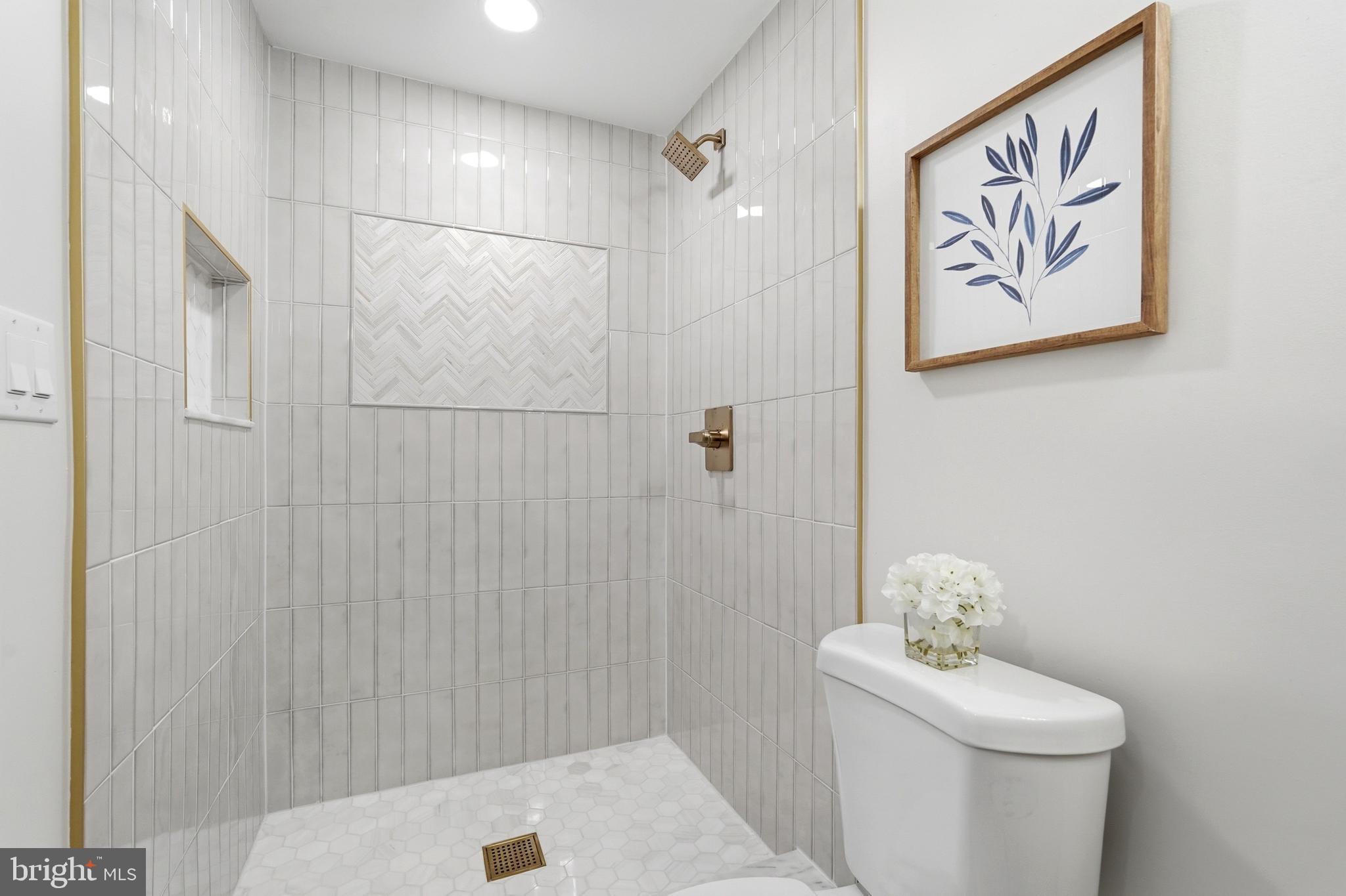 7204 Joshua Tree Lane Springfield, VA 22152 - Photo 45 of 66 Gallery Image 45