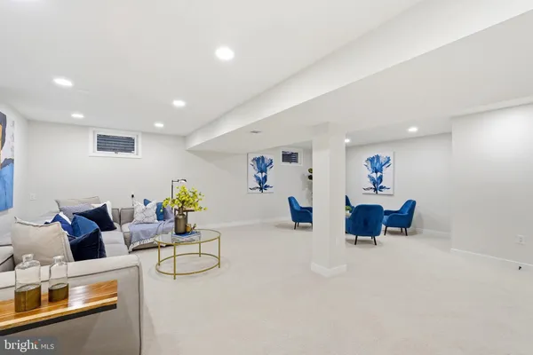 $975,000 | 7204 Joshua Tree Lane, Springfield, VA 22152