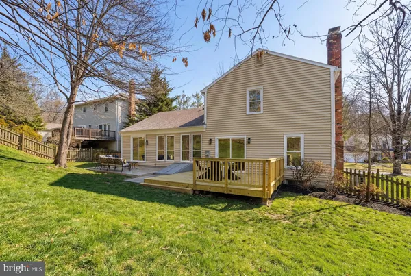 $975,000 | 7204 Joshua Tree Lane, Springfield, VA 22152