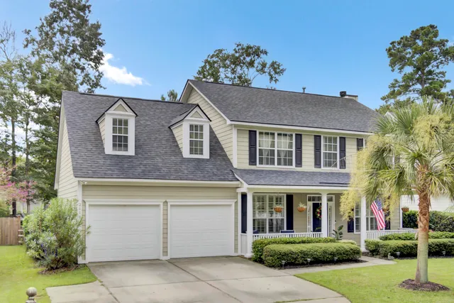 $850,000 | 2116 Tall Grass Circle, Mount Pleasant, SC 29466