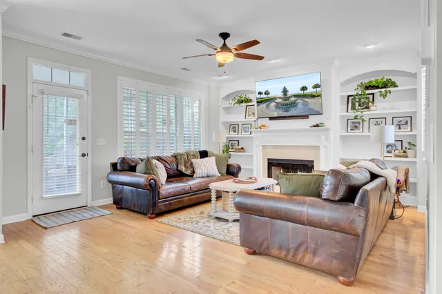 $850,000 | 2116 Tall Grass Circle, Mount Pleasant, SC 29466