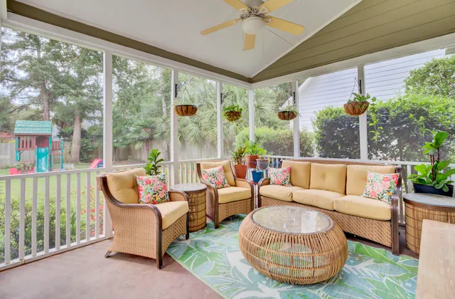 $850,000 | 2116 Tall Grass Circle, Mount Pleasant, SC 29466