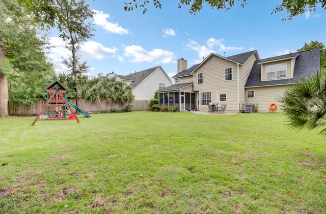 $850,000 | 2116 Tall Grass Circle, Mount Pleasant, SC 29466