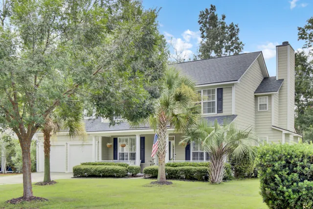 $850,000 | 2116 Tall Grass Circle, Mount Pleasant, SC 29466
