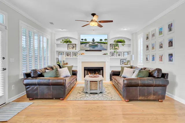 $850,000 | 2116 Tall Grass Circle, Mount Pleasant, SC 29466