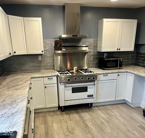 $195,000 | 215 South Gum Street, North Vernon, IN 47265