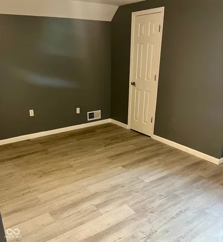 $195,000 | 215 South Gum Street, North Vernon, IN 47265