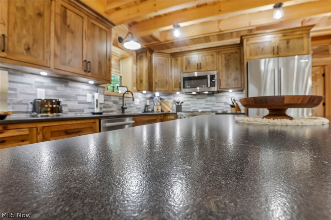 21869 Frantz Road Logan, OH 43138 - Photo 10 of 50