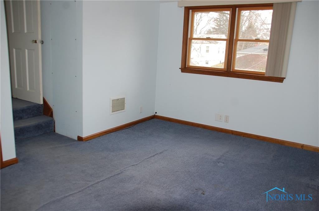 3839 Elmhurst Road Toledo, OH 43613 - Photo 15 of 19 Gallery Image 15