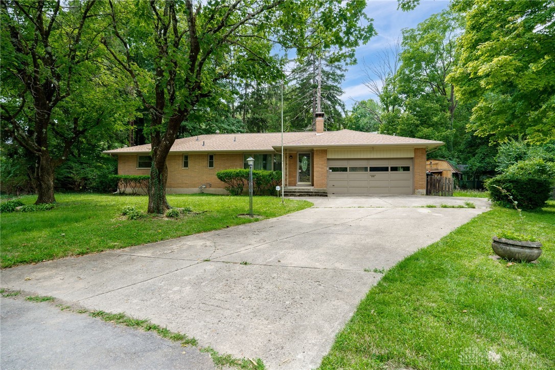 354 Imogene Road Dayton, OH 45405 - Photo 2 of 39 Gallery Image 2