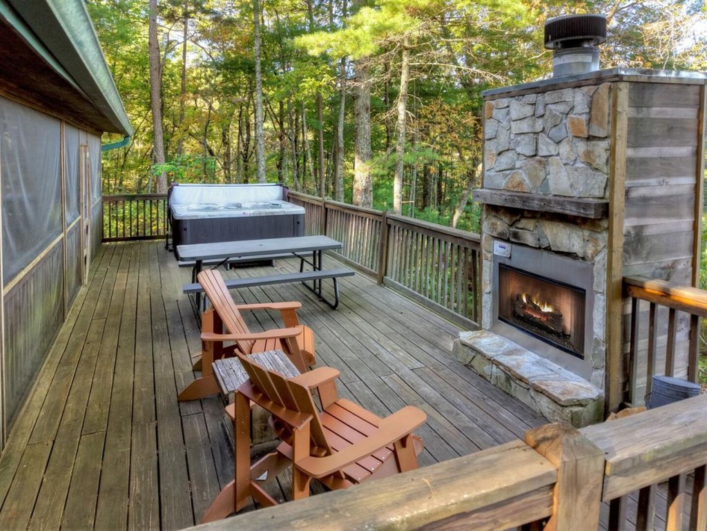 587 Candy Lane Ellijay, GA 30540 - Photo 12 of 40