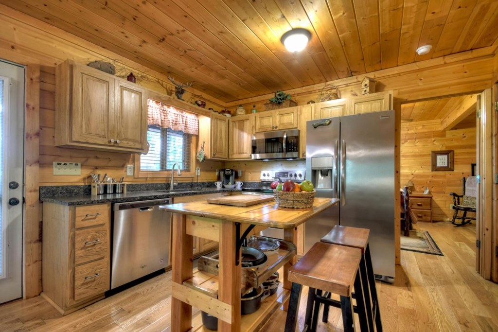 587 Candy Lane Ellijay, GA 30540 - Photo 28 of 40